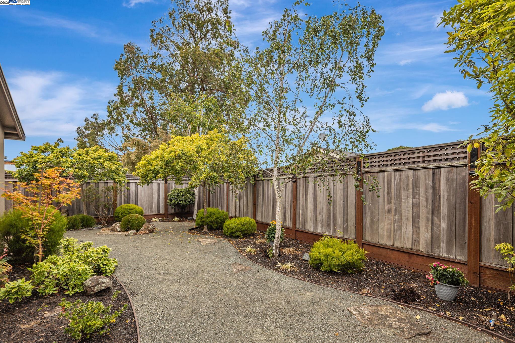 Detail Gallery Image 39 of 56 For 190 Shelter Cove Drive, Half Moon Bay,  CA 94019 - 4 Beds | 3 Baths