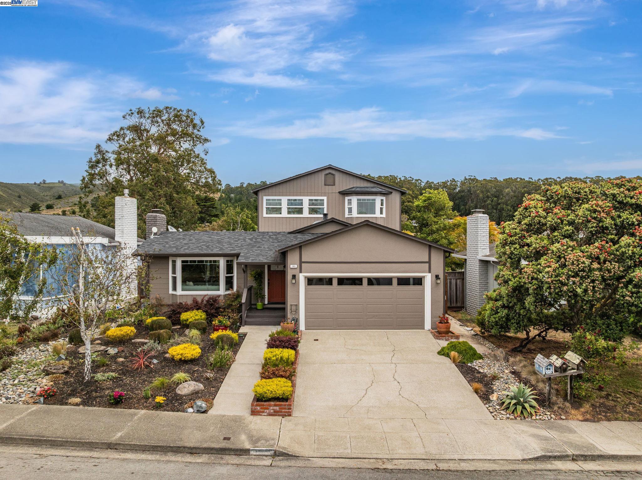 Detail Gallery Image 42 of 56 For 190 Shelter Cove Drive, Half Moon Bay,  CA 94019 - 4 Beds | 3 Baths