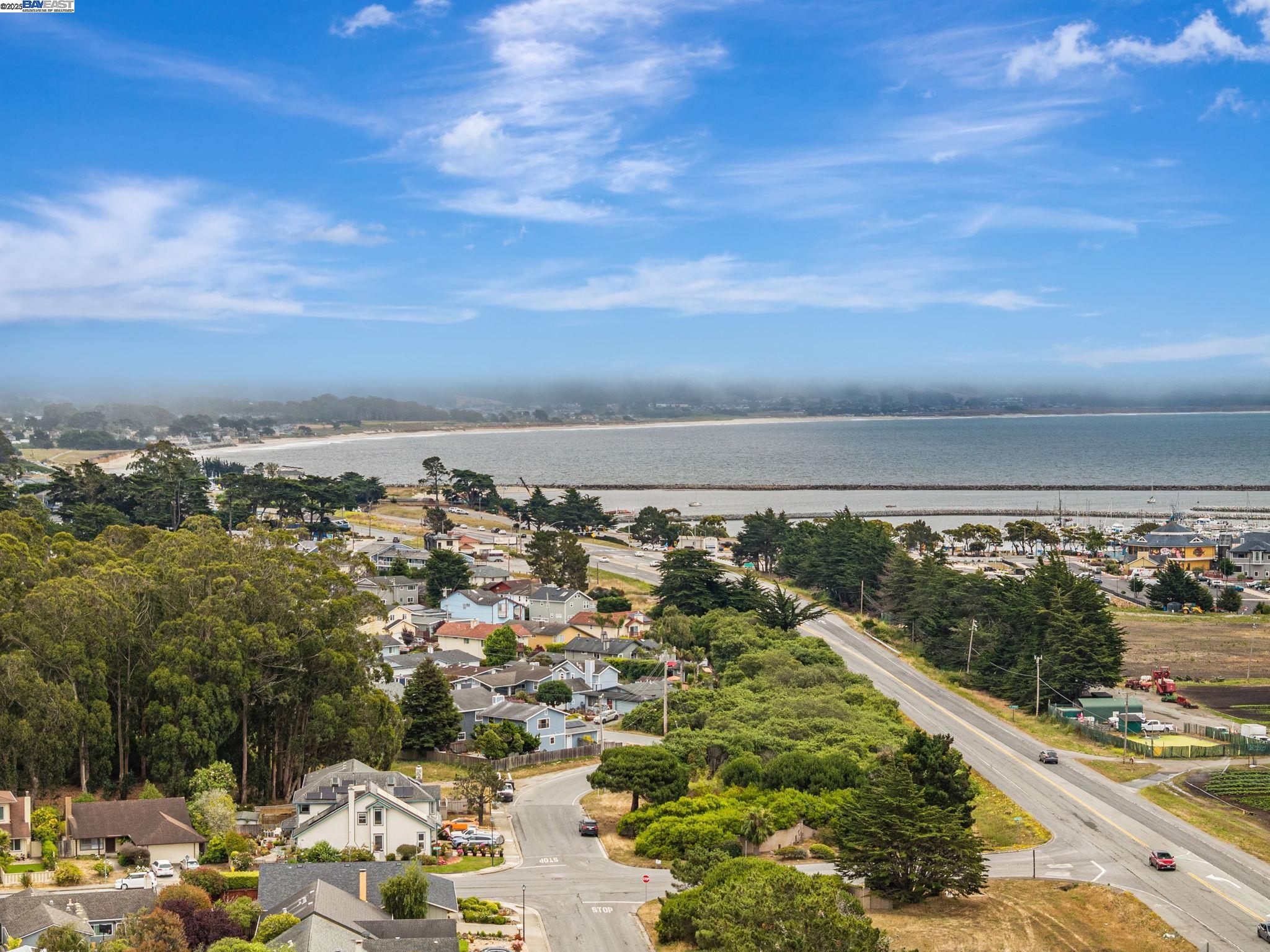 Detail Gallery Image 54 of 56 For 190 Shelter Cove Drive, Half Moon Bay,  CA 94019 - 4 Beds | 3 Baths