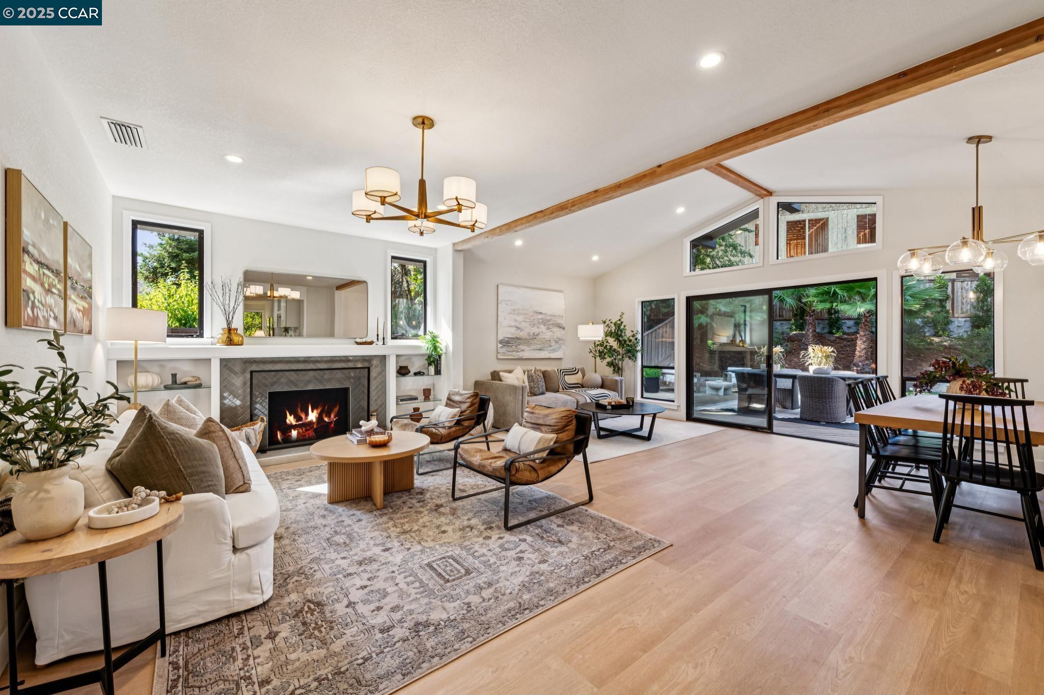 Detail Gallery Image 19 of 58 For 11 Oakvue Court, Pleasant Hill,  CA 94523 - 3 Beds | 3 Baths