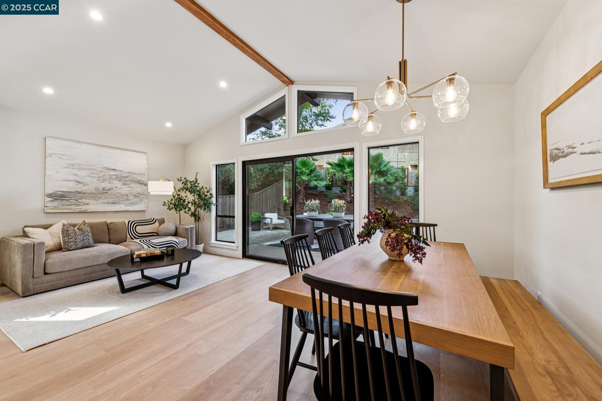 Detail Gallery Image 22 of 58 For 11 Oakvue Court, Pleasant Hill,  CA 94523 - 3 Beds | 3 Baths