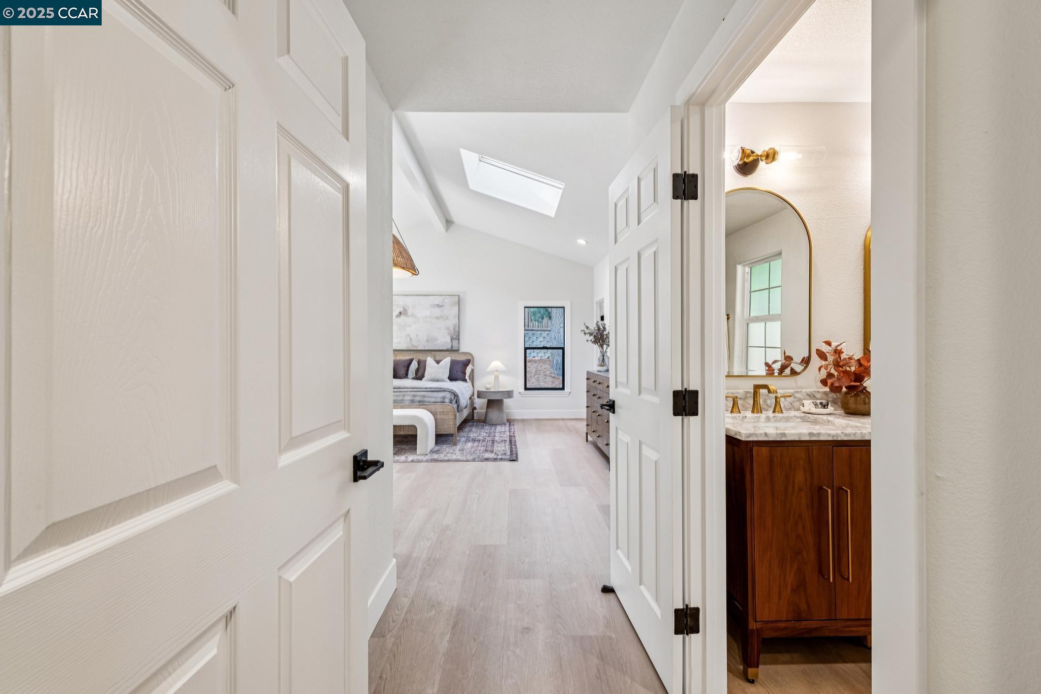 Detail Gallery Image 31 of 58 For 11 Oakvue Court, Pleasant Hill,  CA 94523 - 3 Beds | 3 Baths