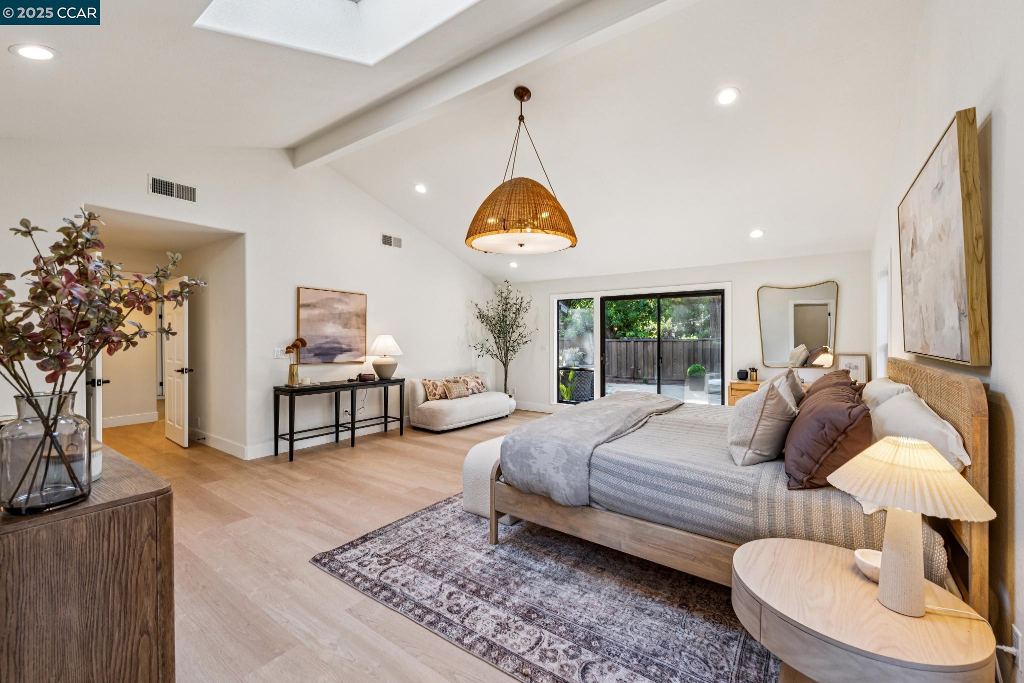 Detail Gallery Image 35 of 58 For 11 Oakvue Court, Pleasant Hill,  CA 94523 - 3 Beds | 3 Baths