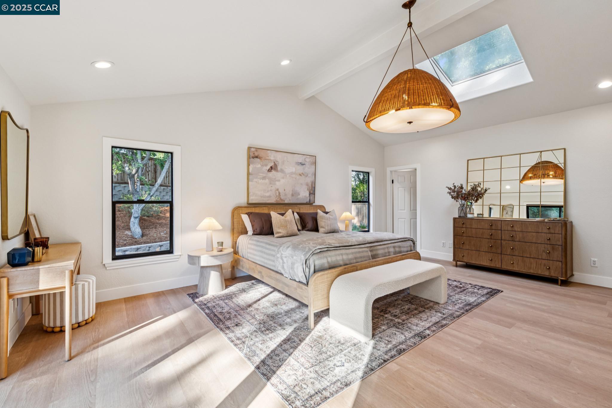 Detail Gallery Image 36 of 58 For 11 Oakvue Court, Pleasant Hill,  CA 94523 - 3 Beds | 3 Baths