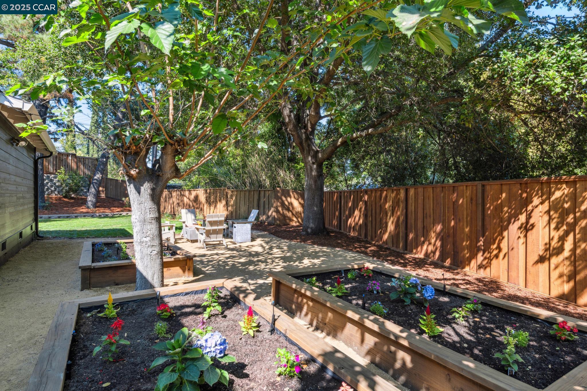 Detail Gallery Image 46 of 58 For 11 Oakvue Court, Pleasant Hill,  CA 94523 - 3 Beds | 3 Baths