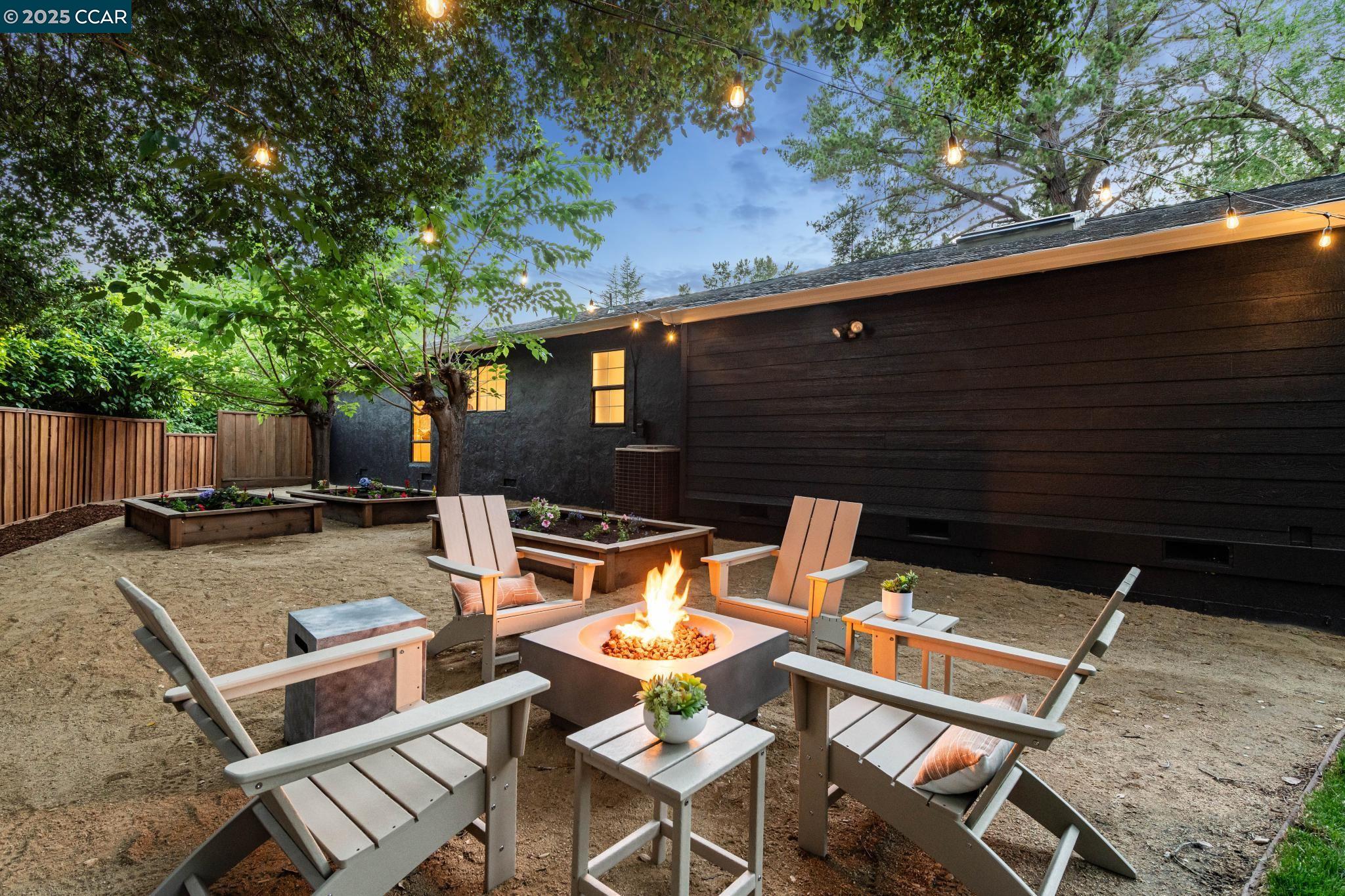 Detail Gallery Image 48 of 58 For 11 Oakvue Court, Pleasant Hill,  CA 94523 - 3 Beds | 3 Baths