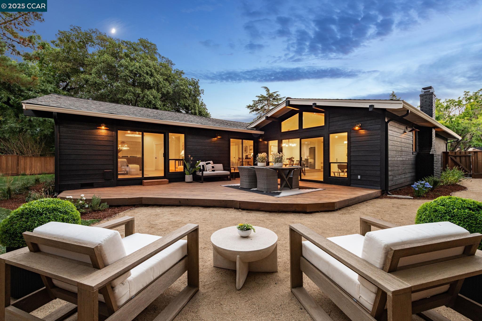 Detail Gallery Image 51 of 58 For 11 Oakvue Court, Pleasant Hill,  CA 94523 - 3 Beds | 3 Baths