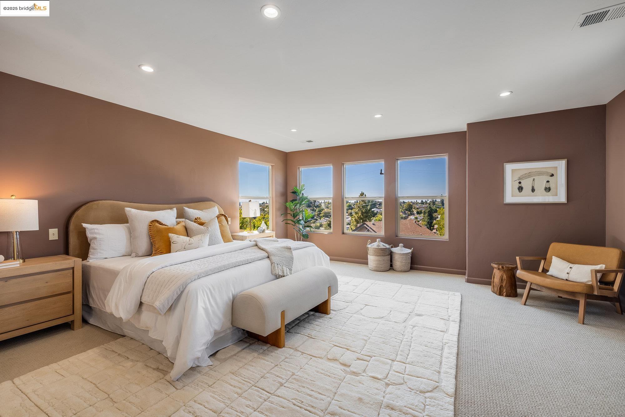 Detail Gallery Image 34 of 57 For 4022 Balfour Ave., Oakland,  CA 94610 - 5 Beds | 3/1 Baths