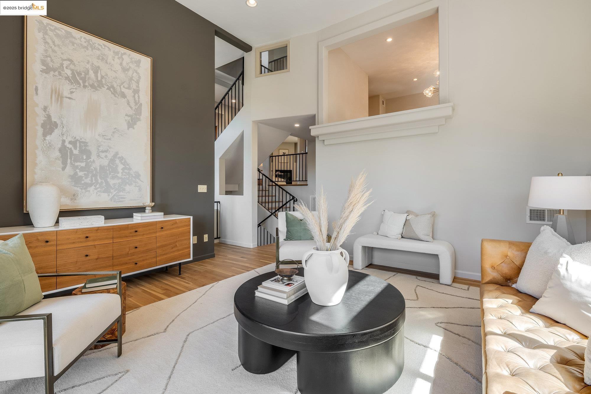 Detail Gallery Image 5 of 57 For 4022 Balfour Ave., Oakland,  CA 94610 - 5 Beds | 3/1 Baths