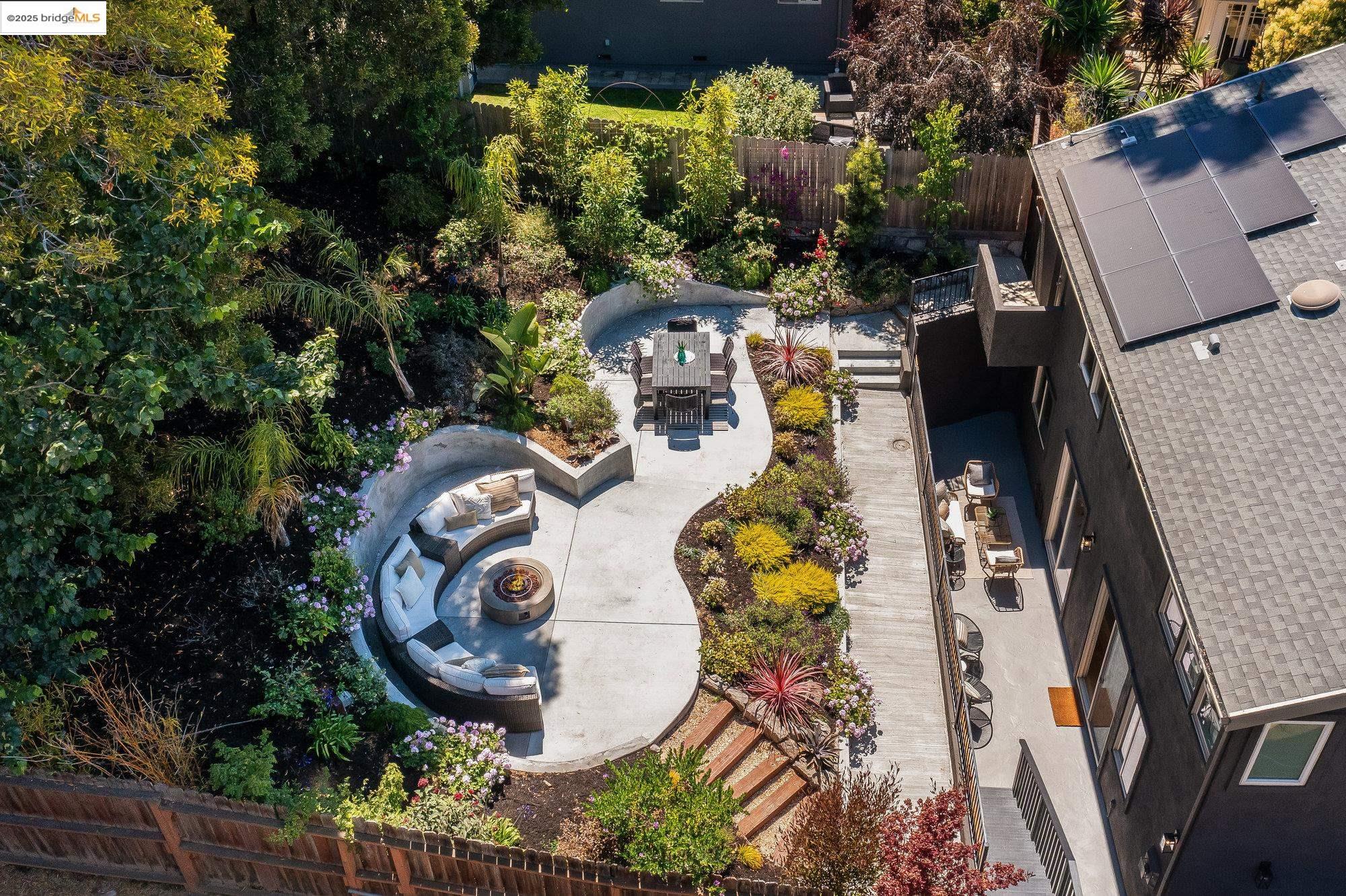 Detail Gallery Image 55 of 57 For 4022 Balfour Ave., Oakland,  CA 94610 - 5 Beds | 3/1 Baths