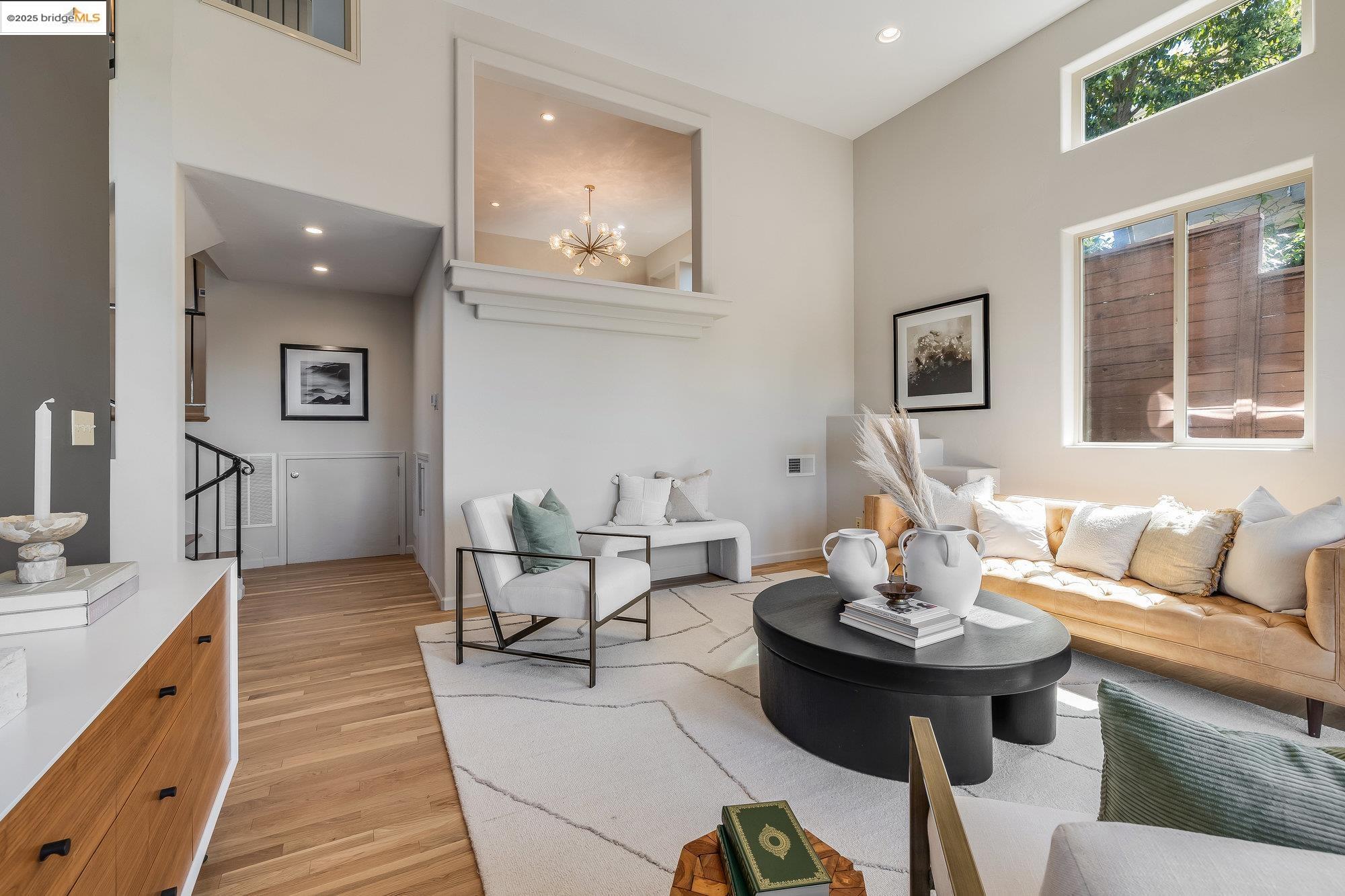 Detail Gallery Image 8 of 57 For 4022 Balfour Ave., Oakland,  CA 94610 - 5 Beds | 3/1 Baths