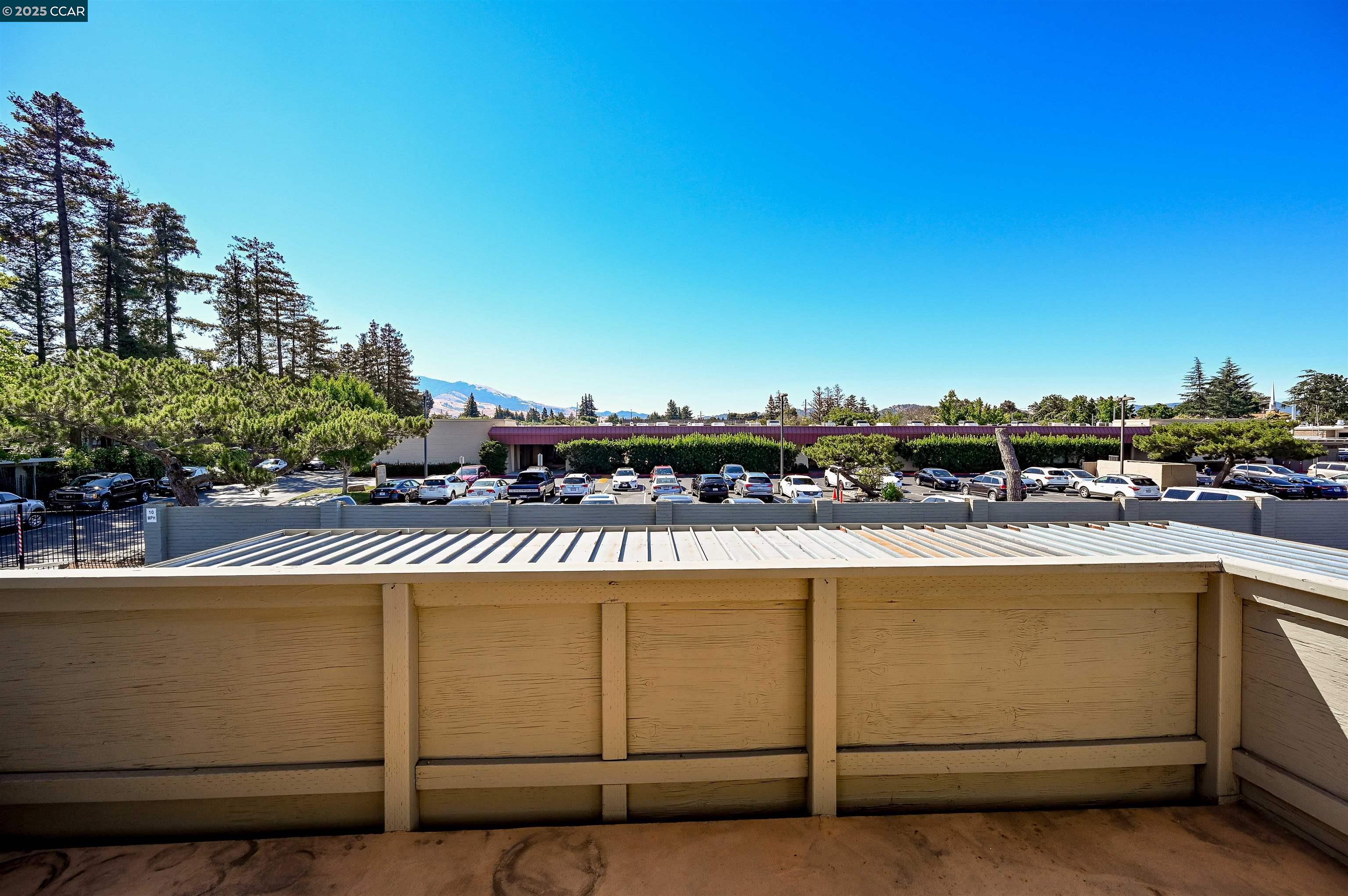 Detail Gallery Image 31 of 32 For 825 Oak Grove Rd #46,  Concord,  CA 94518 - 2 Beds | 1 Baths