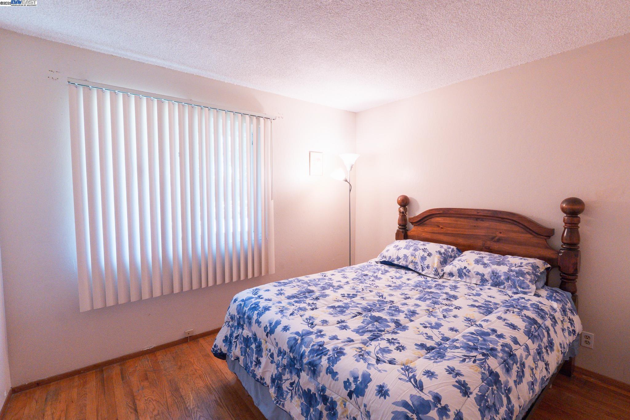 Detail Gallery Image 11 of 19 For 39850 Sundale Drive, Fremont,  CA 94538 - 3 Beds | 2 Baths