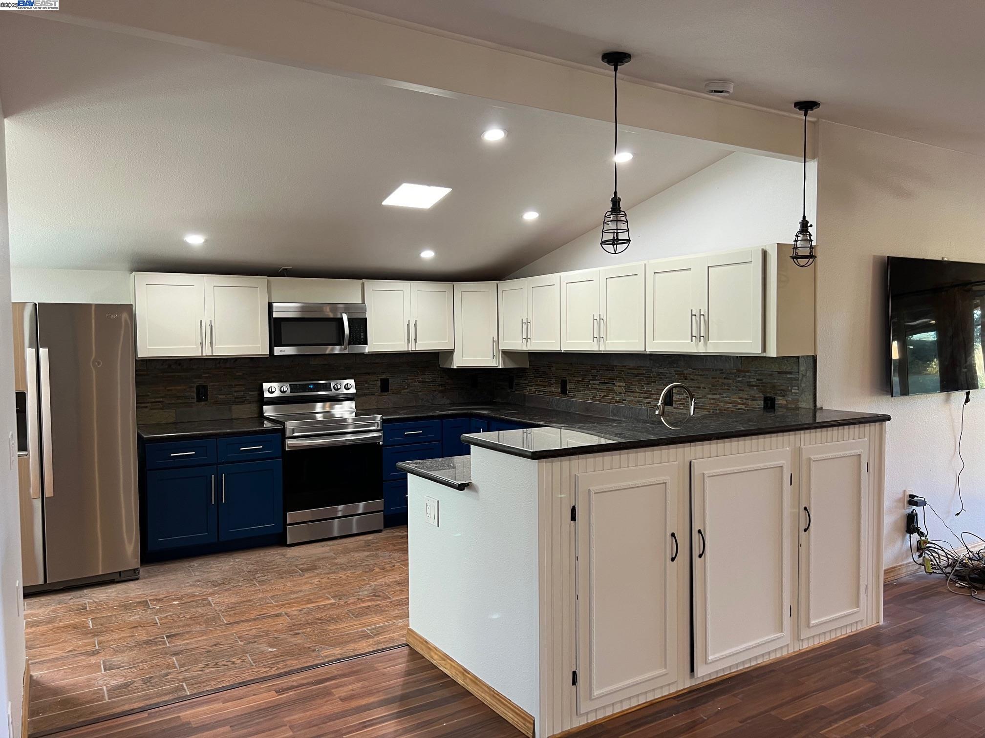 Detail Gallery Image 8 of 47 For 6020 Lindeman Rd #17,  Discovery Bay,  CA 94505 - 2 Beds | 2 Baths