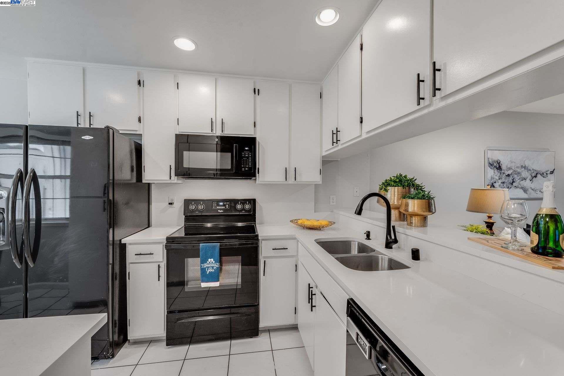 Photo #4: 41105231 Listing 