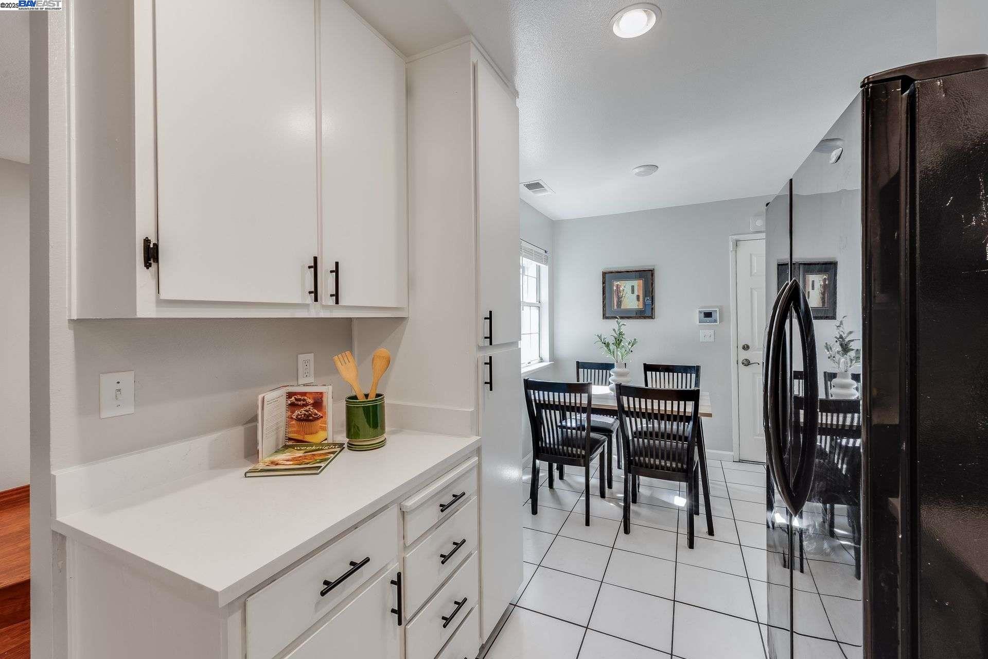 Photo #5: 41105231 Listing 