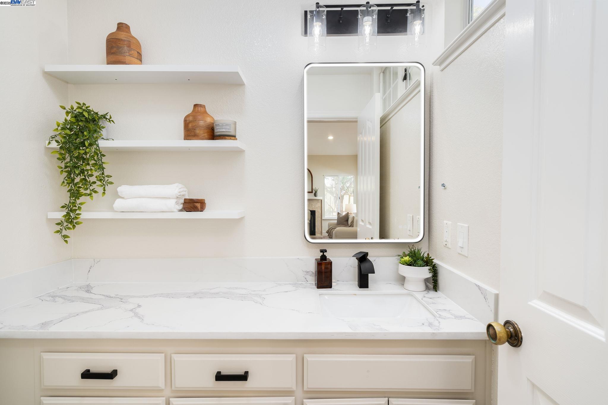 Detail Gallery Image 23 of 60 For 44930 Lynx Dr, Fremont,  CA 94539 - 3 Beds | 2/1 Baths