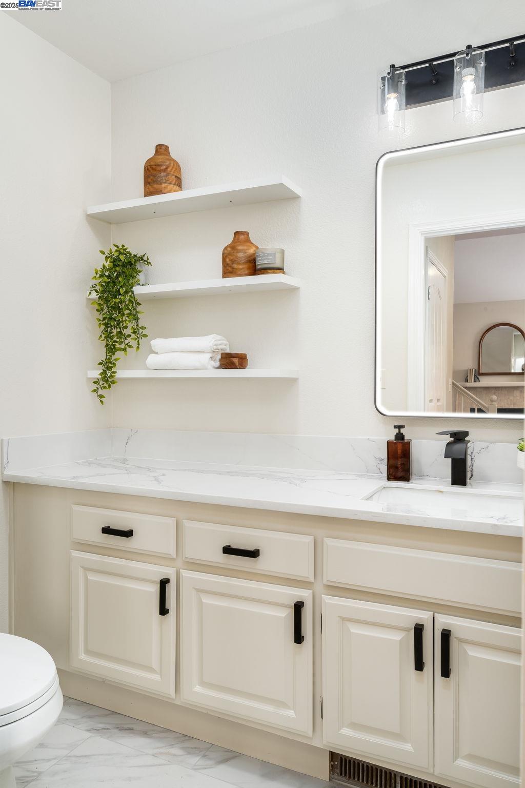 Detail Gallery Image 24 of 60 For 44930 Lynx Dr, Fremont,  CA 94539 - 3 Beds | 2/1 Baths