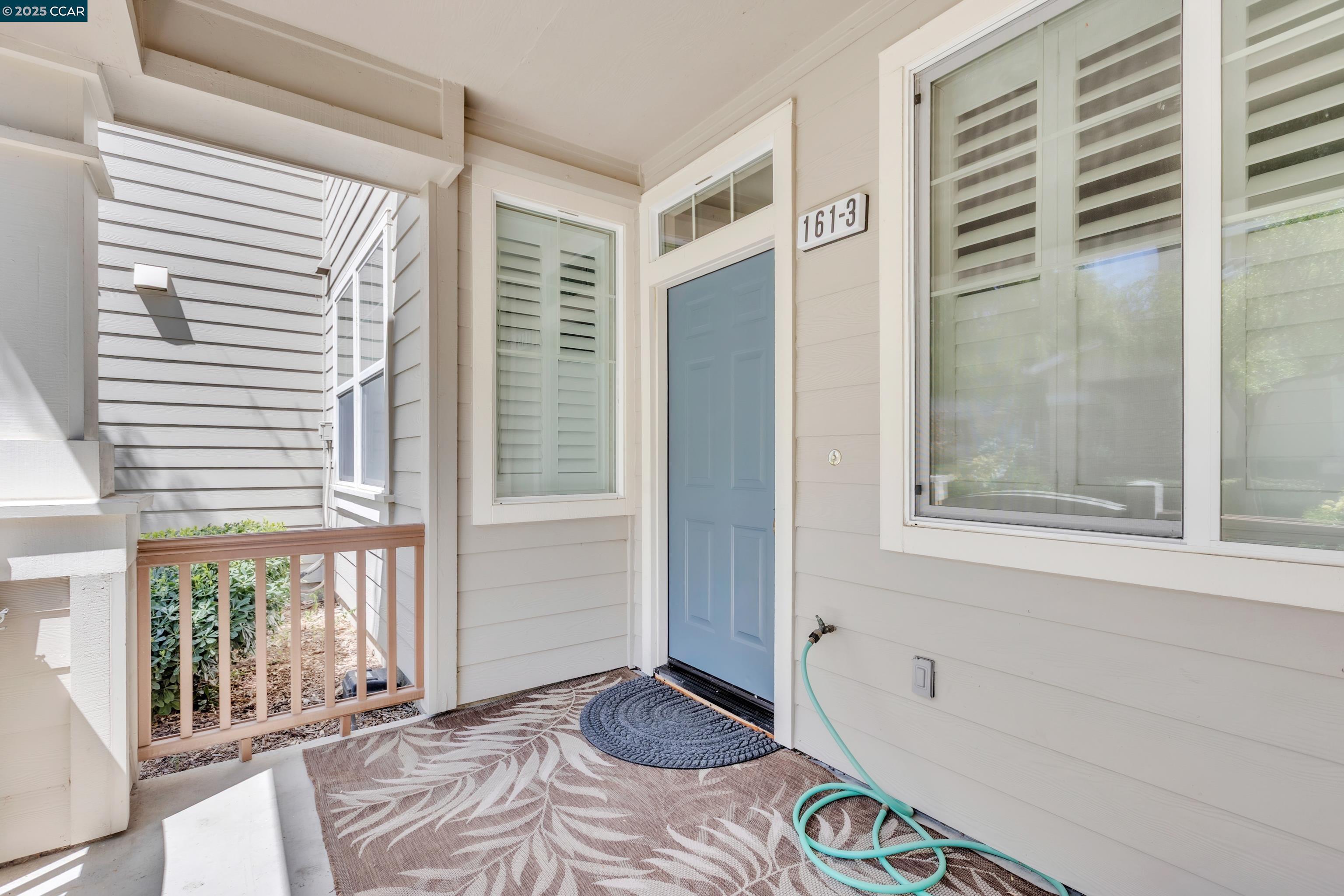 Photo #2: 41105236 Listing 