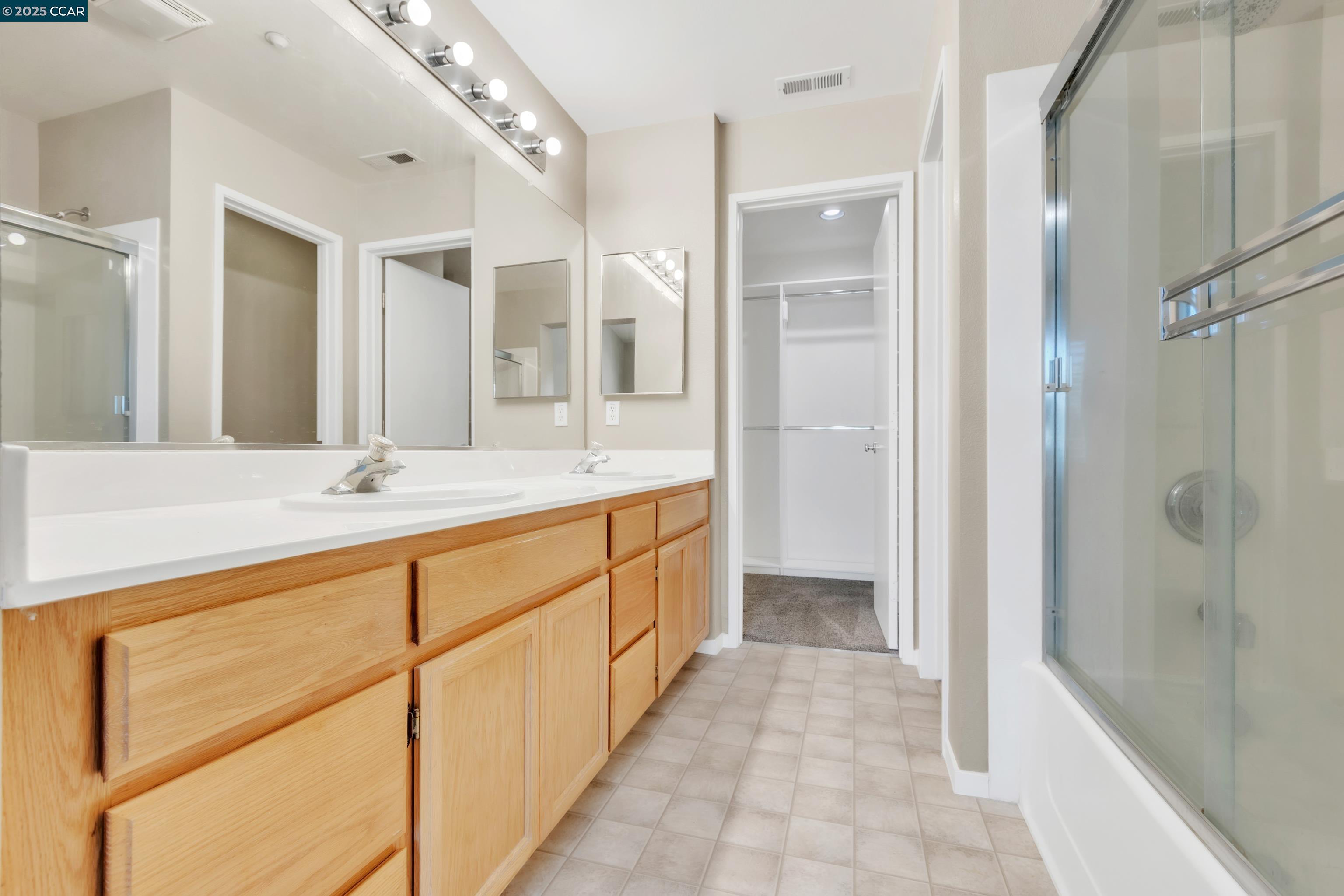 Detail Gallery Image 16 of 34 For 161 Bellington Cmn #3,  Livermore,  CA 94551 - 2 Beds | 2/1 Baths