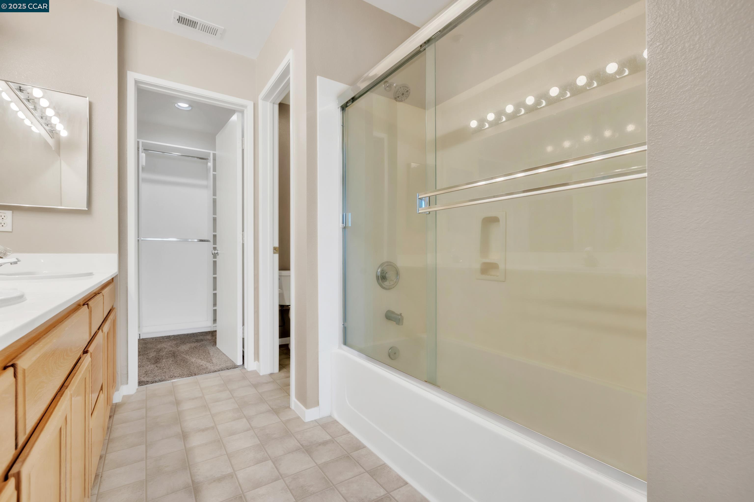 Detail Gallery Image 17 of 34 For 161 Bellington Cmn #3,  Livermore,  CA 94551 - 2 Beds | 2/1 Baths