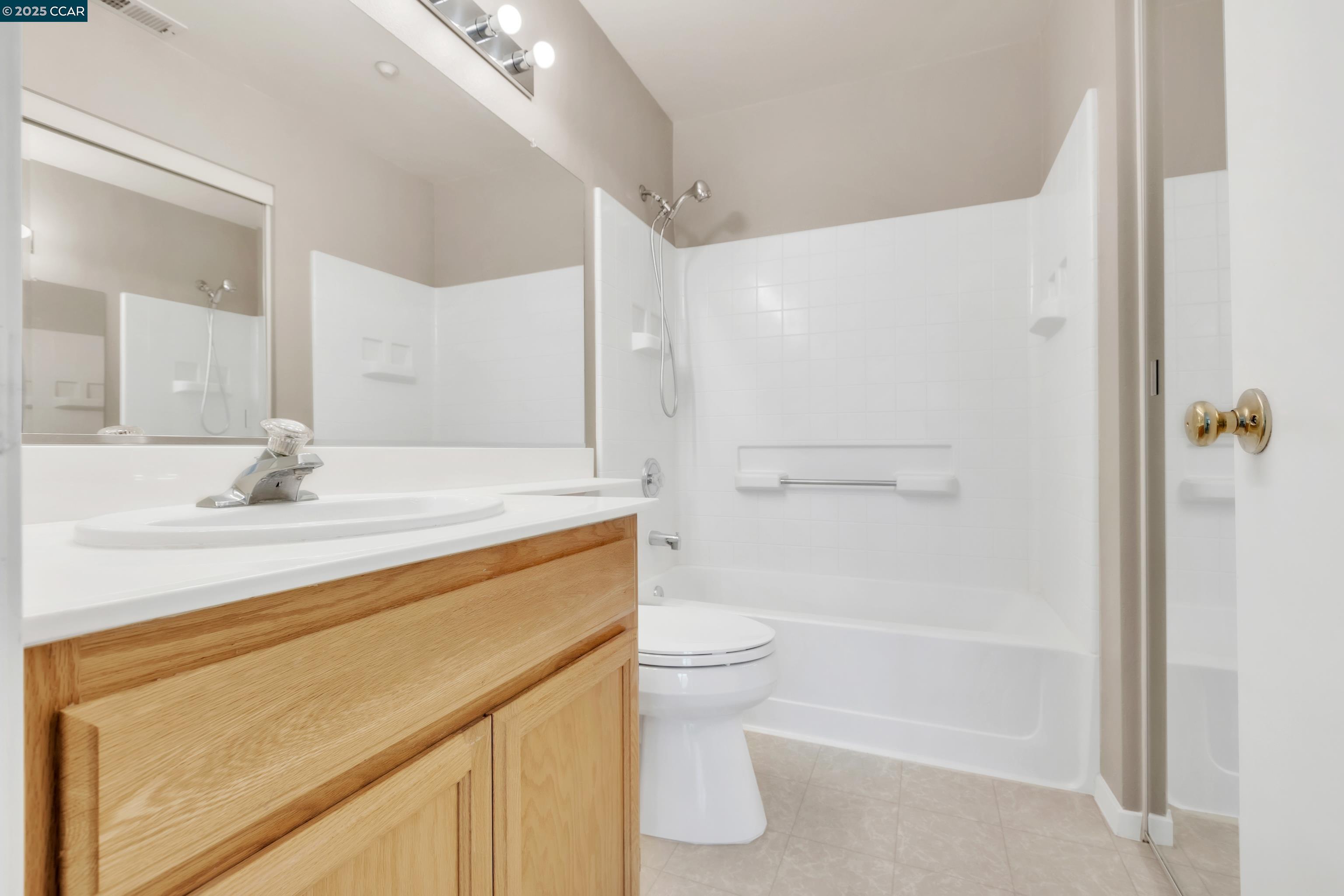 Detail Gallery Image 22 of 34 For 161 Bellington Cmn #3,  Livermore,  CA 94551 - 2 Beds | 2/1 Baths