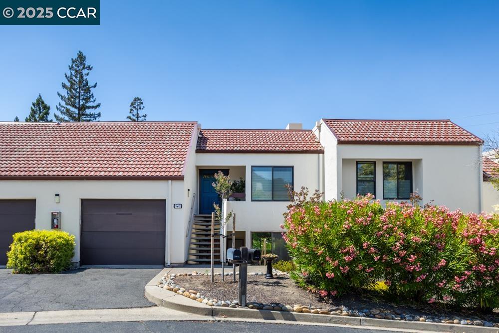 Photo #2: 41105237 Listing 