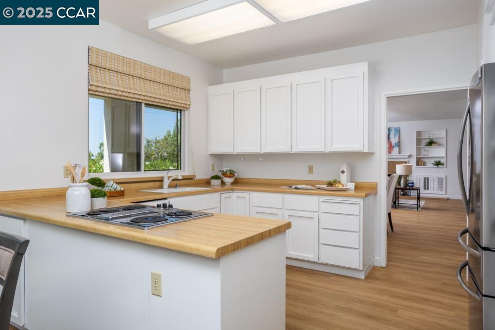 Photo #11: 41105237 Listing: Photo #11