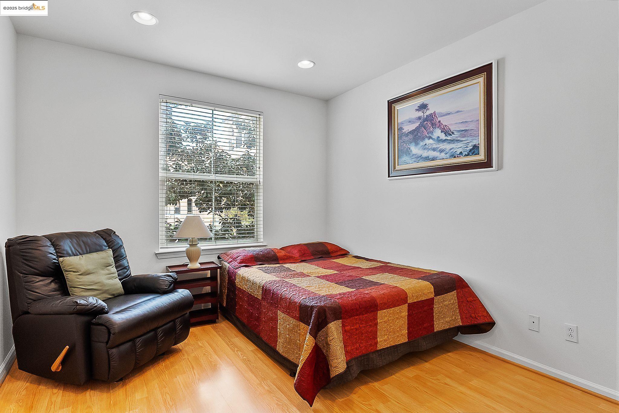 Detail Gallery Image 8 of 19 For 3275 Dublin Blvd #217,  Dublin,  CA 94568 - 2 Beds | 2 Baths