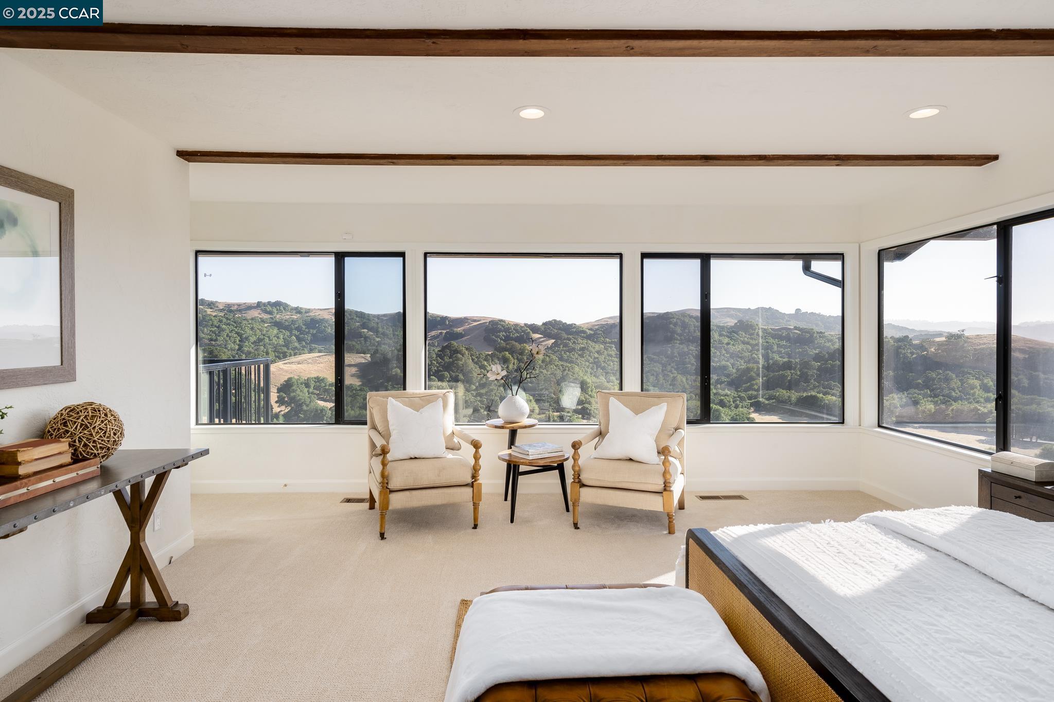 Detail Gallery Image 18 of 37 For 110 Valley Hill Drive, Moraga,  CA 94556 - 4 Beds | 2/1 Baths