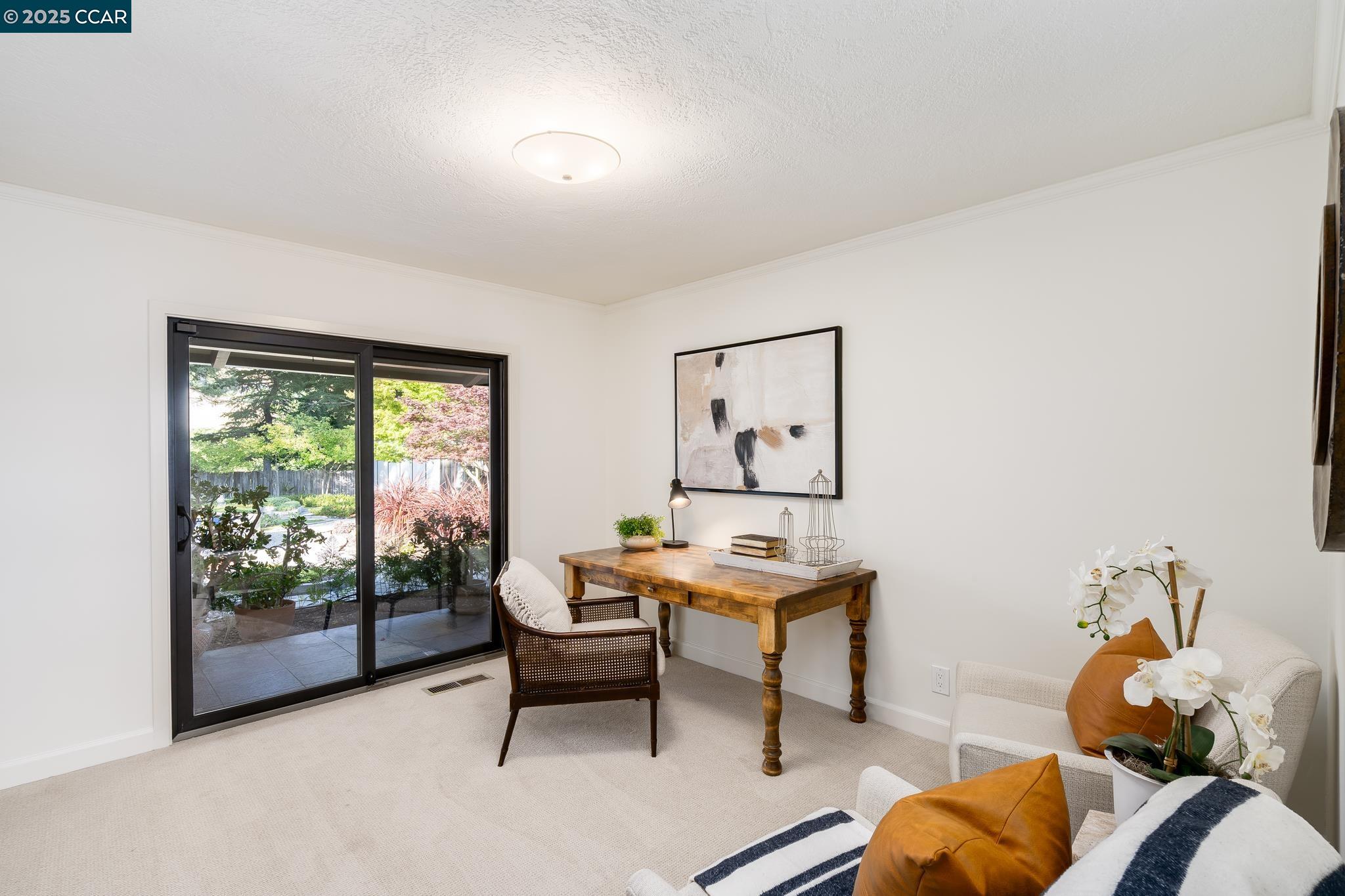 Detail Gallery Image 21 of 37 For 110 Valley Hill Drive, Moraga,  CA 94556 - 4 Beds | 2/1 Baths