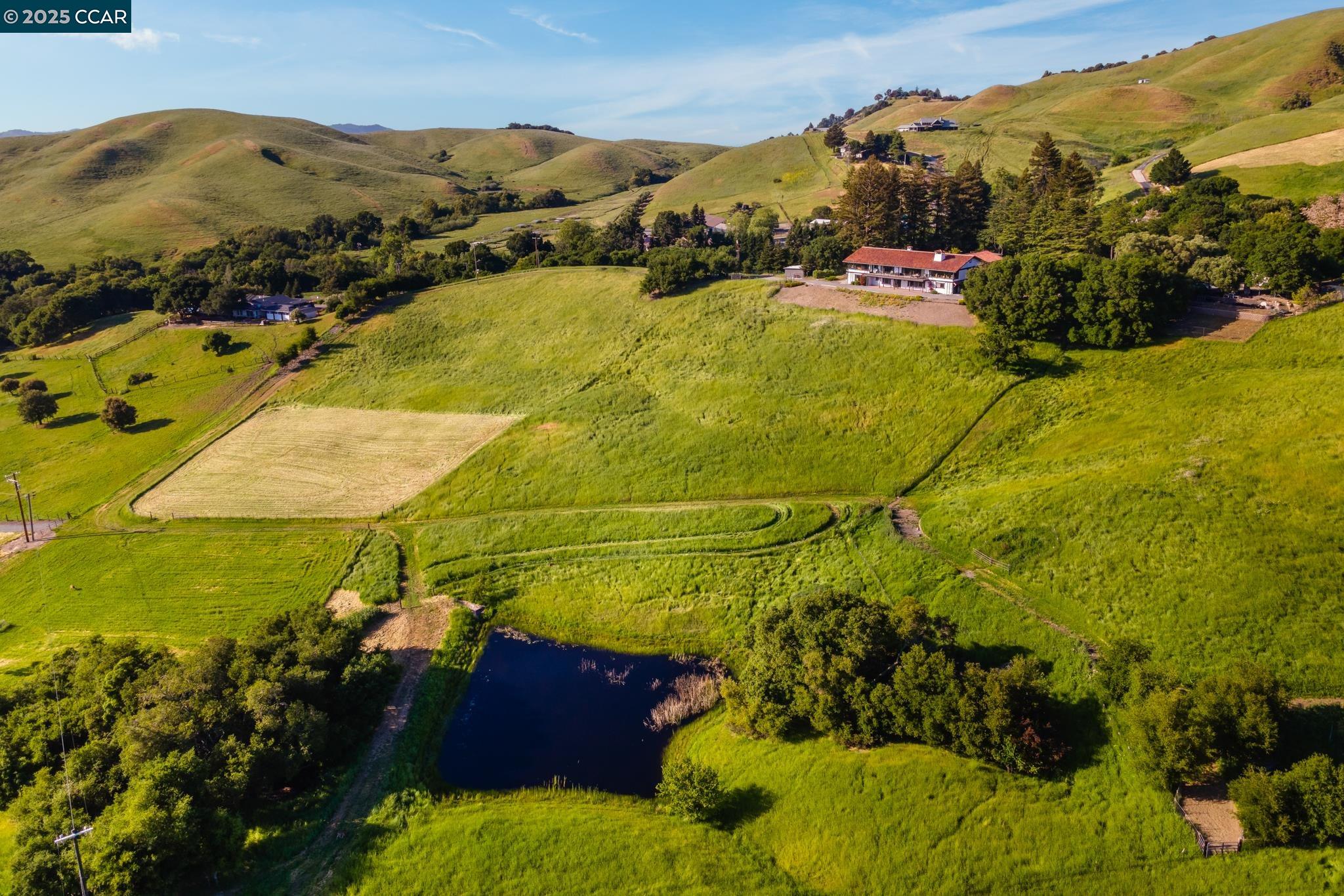 Detail Gallery Image 35 of 37 For 110 Valley Hill Drive, Moraga,  CA 94556 - 4 Beds | 2/1 Baths