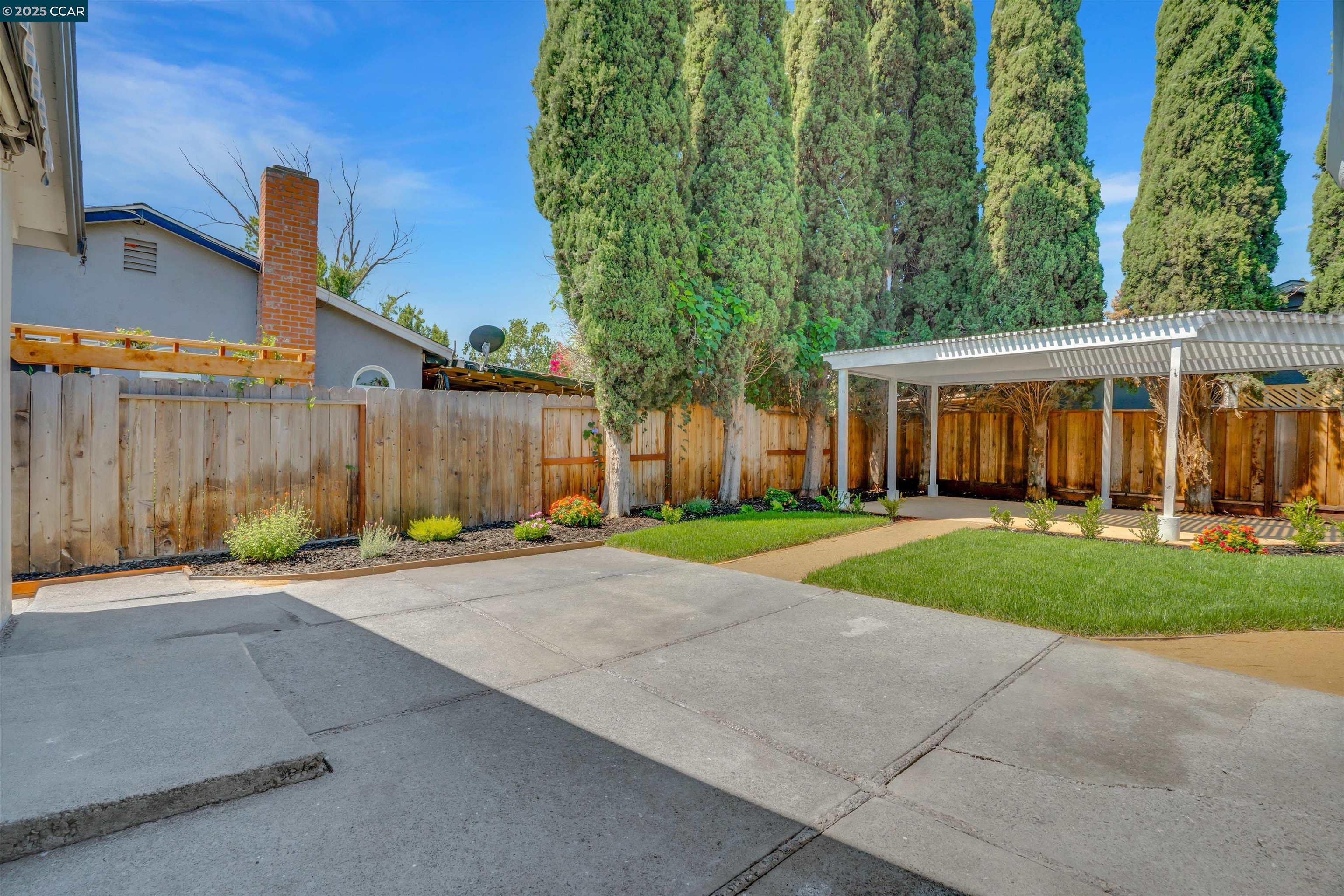 Detail Gallery Image 20 of 26 For 3577 Dumbarton St, Concord,  CA 94519 - 3 Beds | 2 Baths