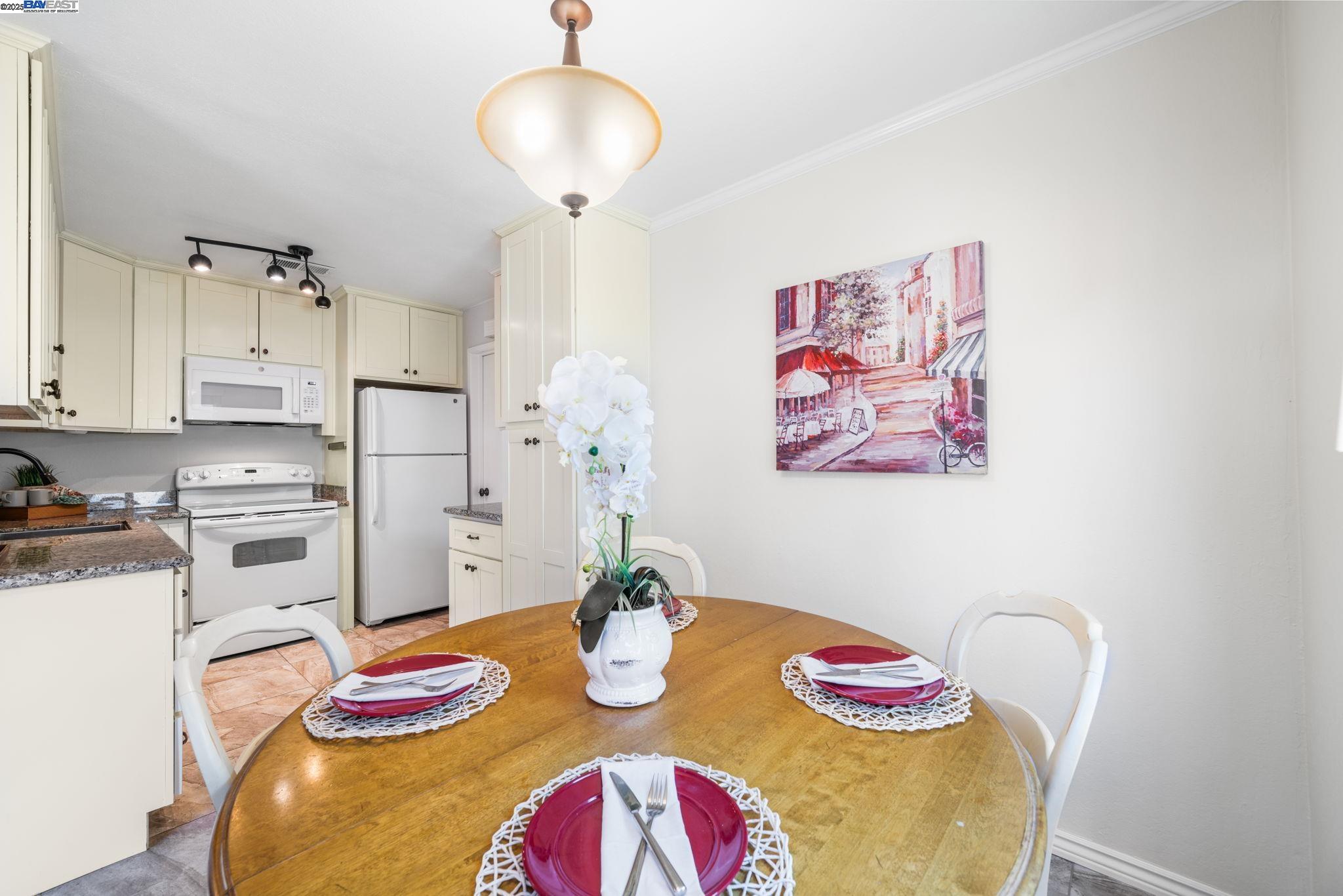 Photo #6: 41105241 Listing 