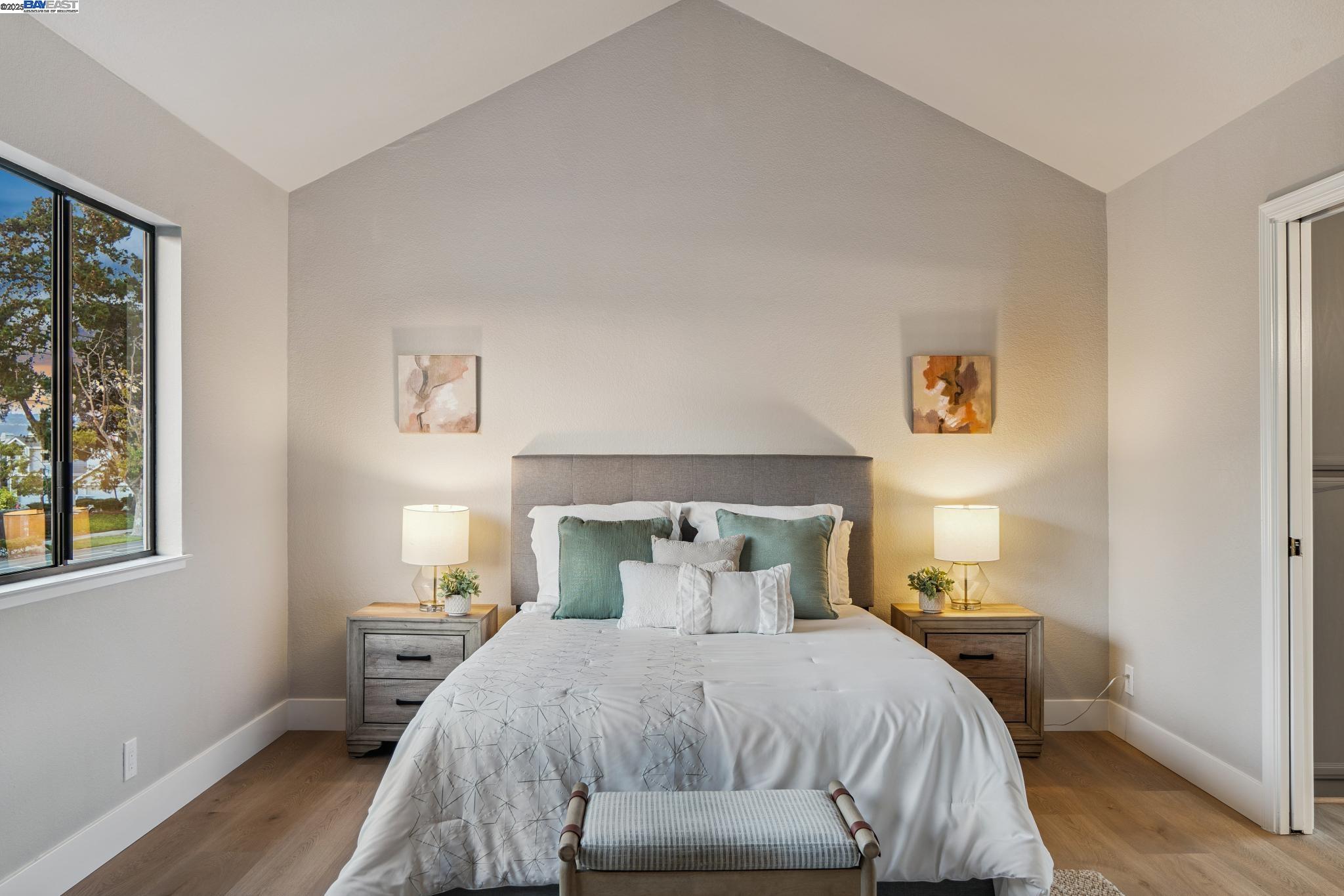 Detail Gallery Image 37 of 55 For 111 Capetown Dr, Alameda,  CA 94502 - 4 Beds | 2/1 Baths