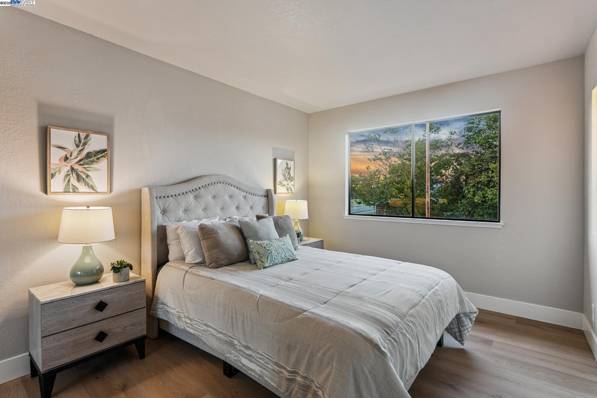 Detail Gallery Image 39 of 55 For 111 Capetown Dr, Alameda,  CA 94502 - 4 Beds | 2/1 Baths