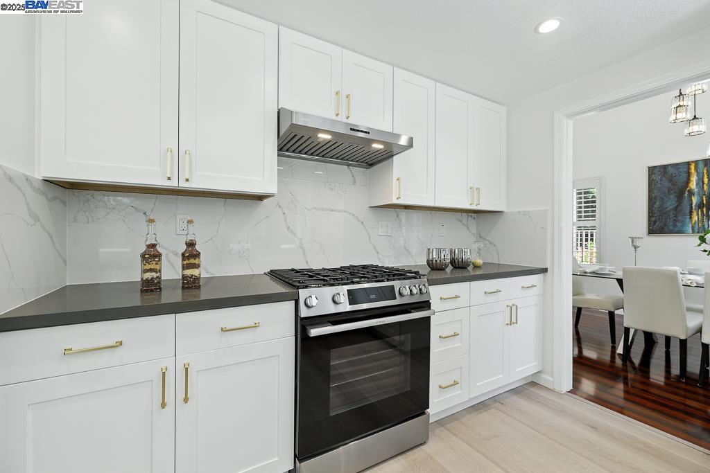 Detail Gallery Image 22 of 60 For 302 Carson St, Hercules,  CA 94547 - 4 Beds | 3 Baths