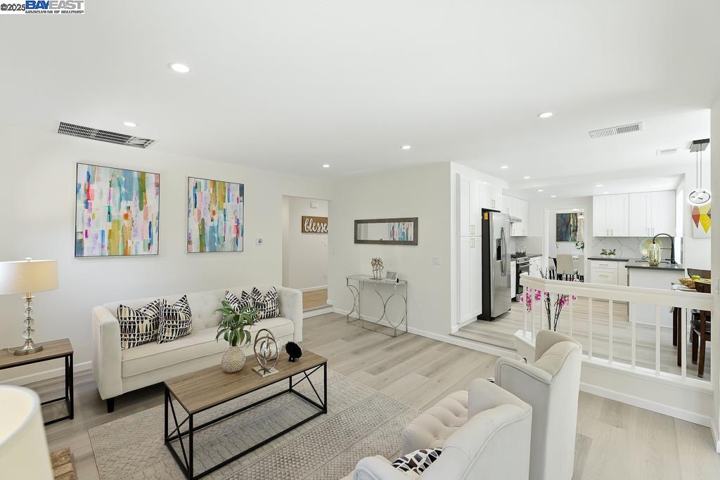 Detail Gallery Image 30 of 60 For 302 Carson St, Hercules,  CA 94547 - 4 Beds | 3 Baths