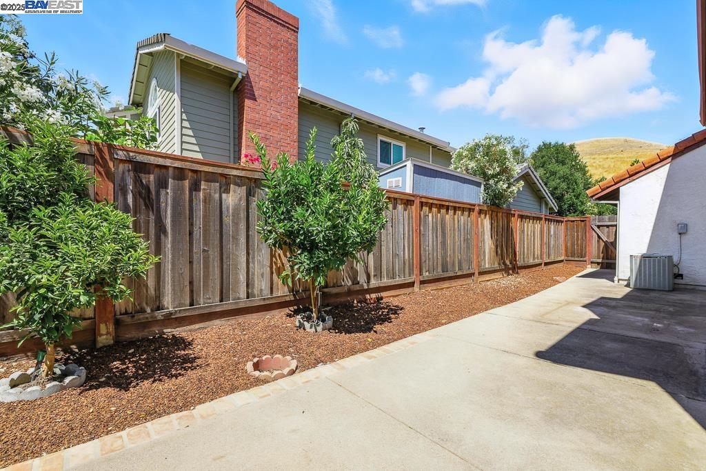 Detail Gallery Image 52 of 60 For 302 Carson St, Hercules,  CA 94547 - 4 Beds | 3 Baths