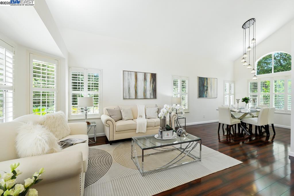 Detail Gallery Image 7 of 60 For 302 Carson St, Hercules,  CA 94547 - 4 Beds | 3 Baths