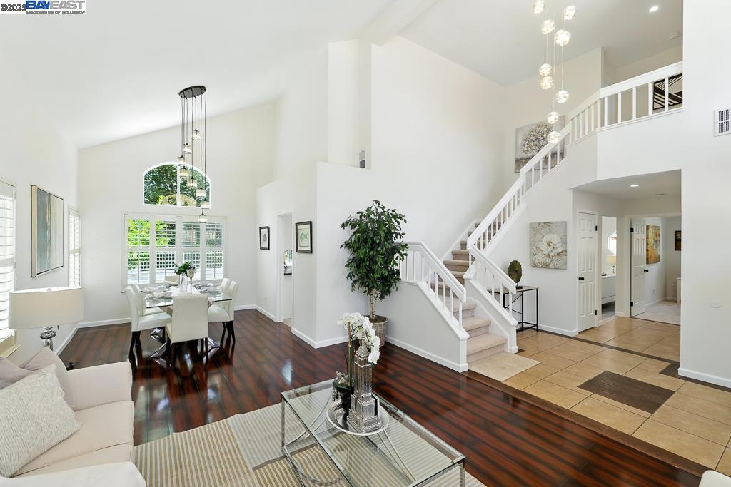 Detail Gallery Image 9 of 60 For 302 Carson St, Hercules,  CA 94547 - 4 Beds | 3 Baths