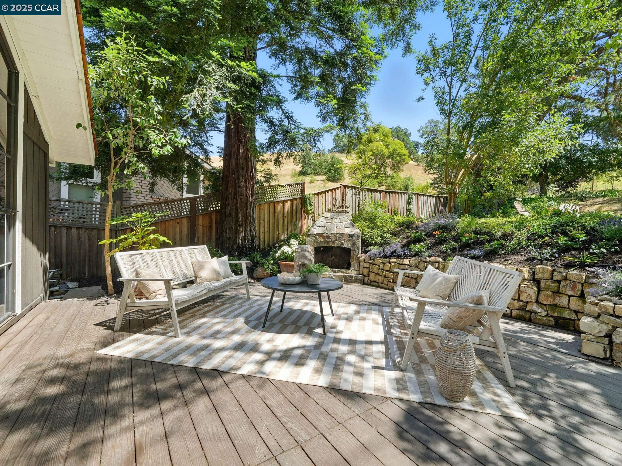 Detail Gallery Image 7 of 44 For 66 Ambleside Court, Danville,  CA 94526 - 4 Beds | 3 Baths