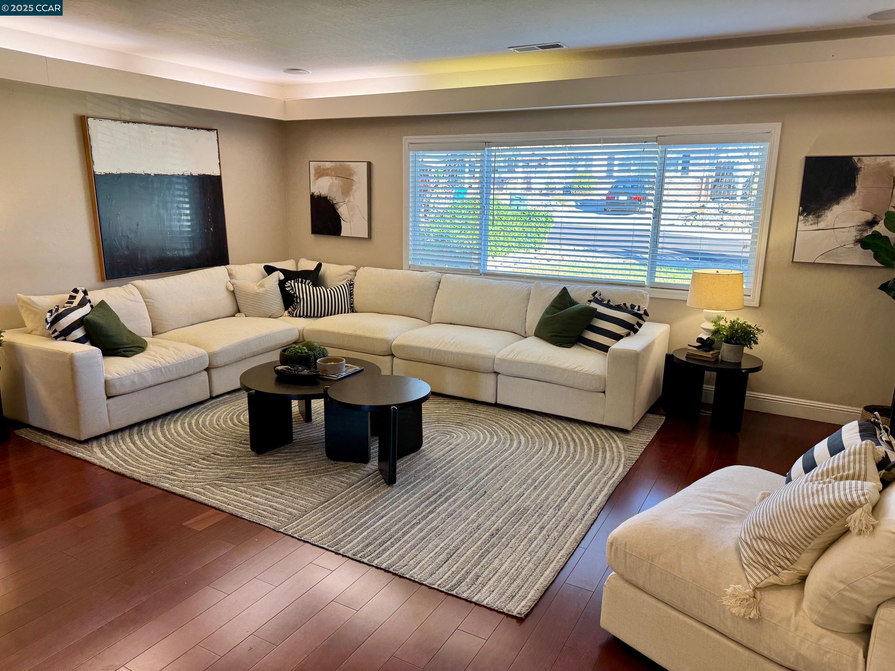 Detail Gallery Image 14 of 42 For 1736 Silverwood Dr, Martinez,  CA 94553 - 3 Beds | 2 Baths