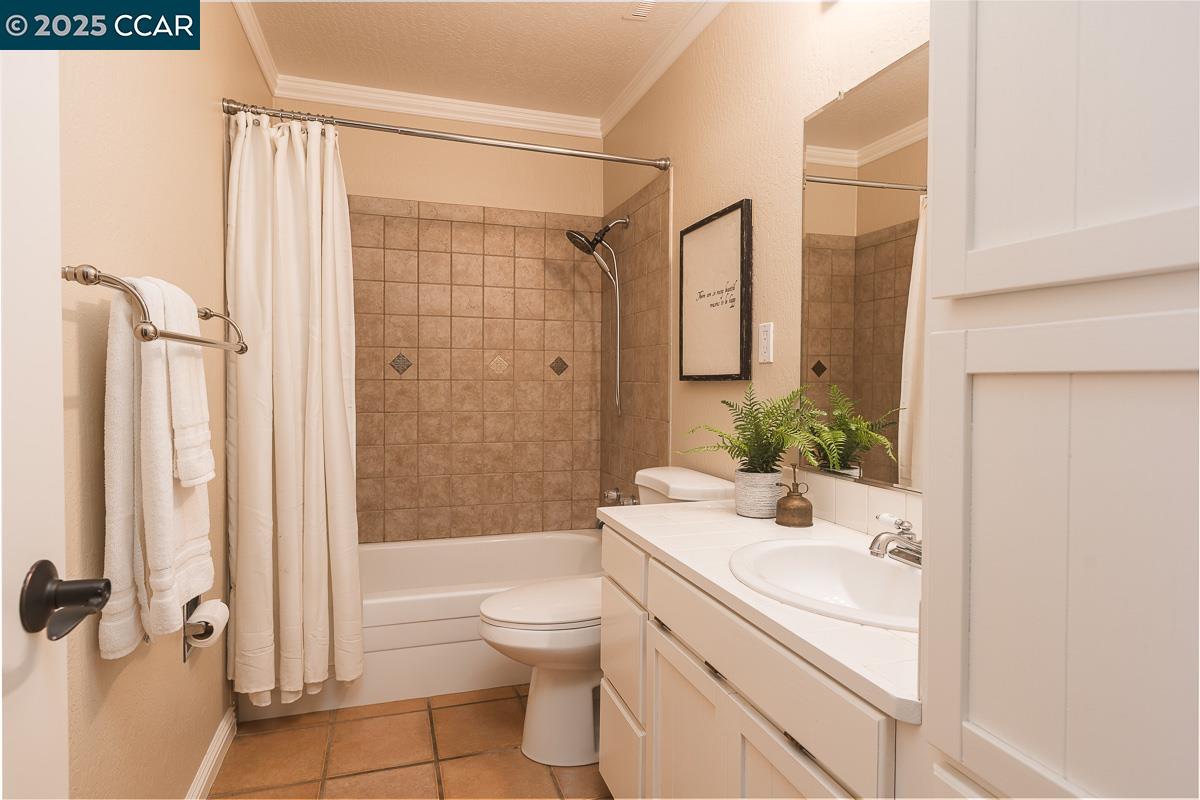 Detail Gallery Image 19 of 33 For 1736 Silverwood Dr, Martinez,  CA 94553 - 3 Beds | 2 Baths