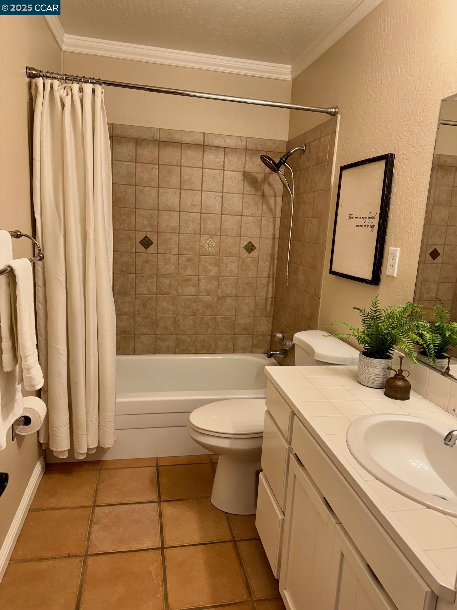 Detail Gallery Image 25 of 42 For 1736 Silverwood Dr, Martinez,  CA 94553 - 3 Beds | 2 Baths