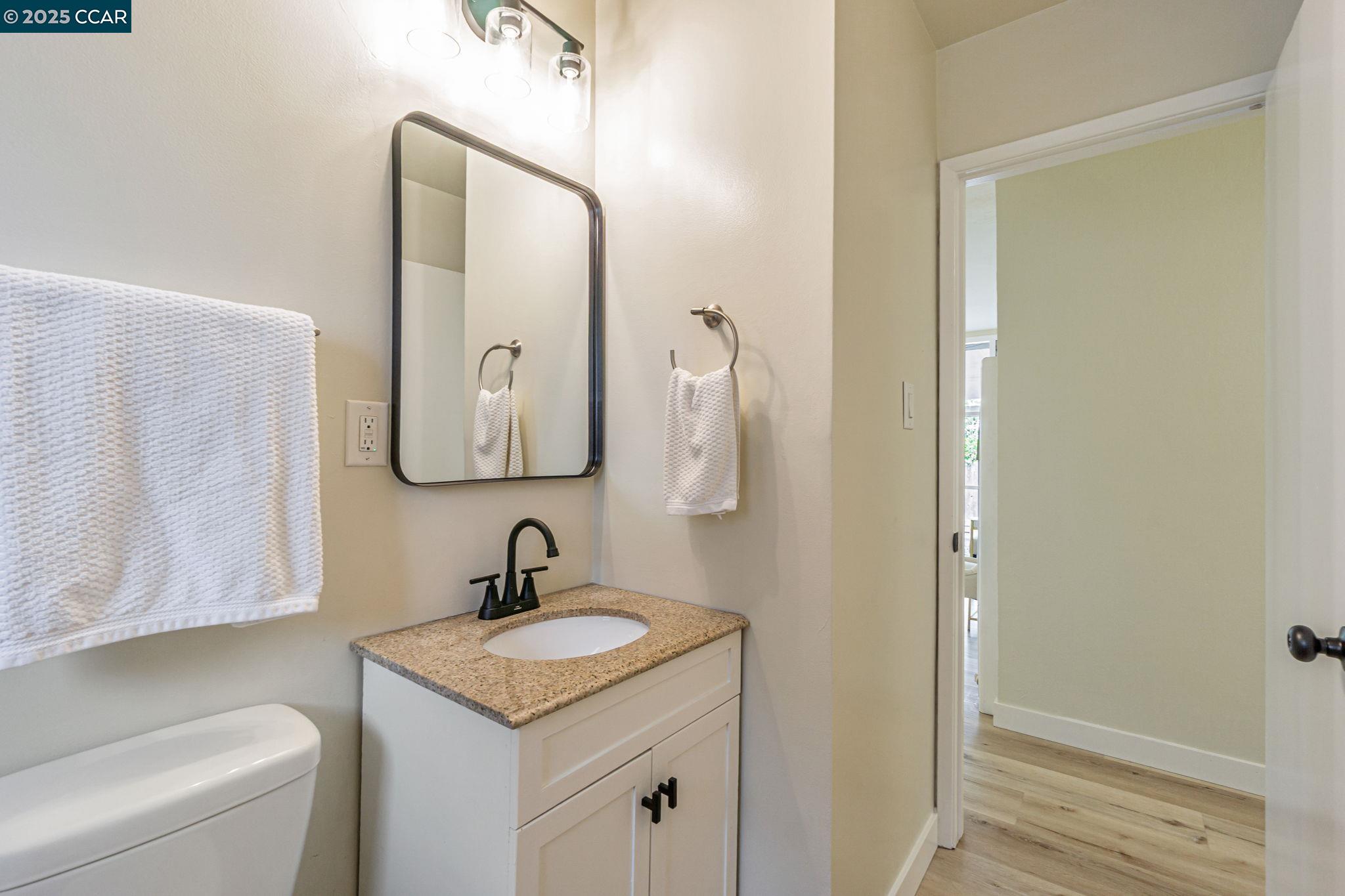 Detail Gallery Image 26 of 30 For 3119 Meadowbrook Dr, Concord,  CA 94519 - 3 Beds | 2 Baths