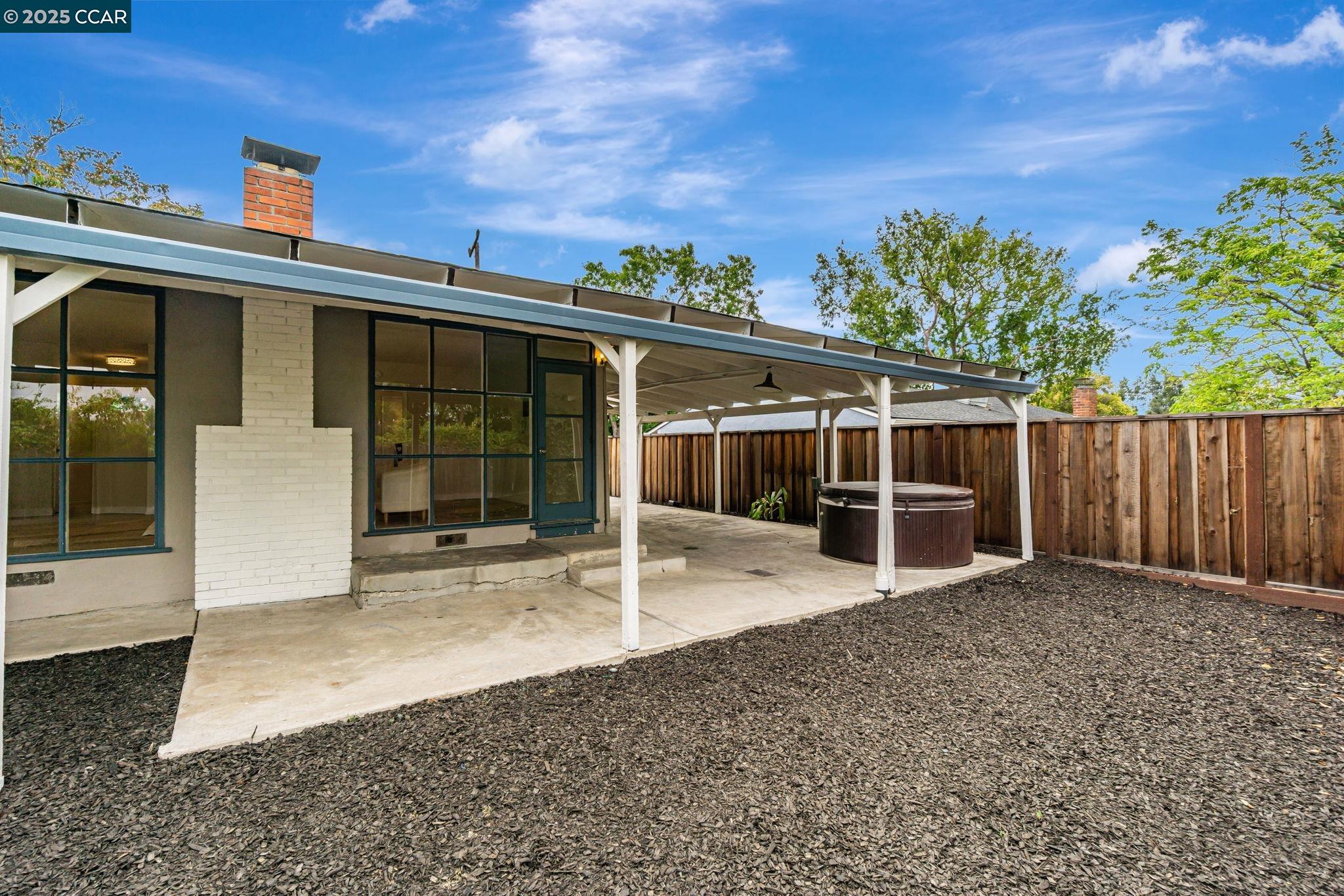 Detail Gallery Image 27 of 30 For 3119 Meadowbrook Dr, Concord,  CA 94519 - 3 Beds | 2 Baths