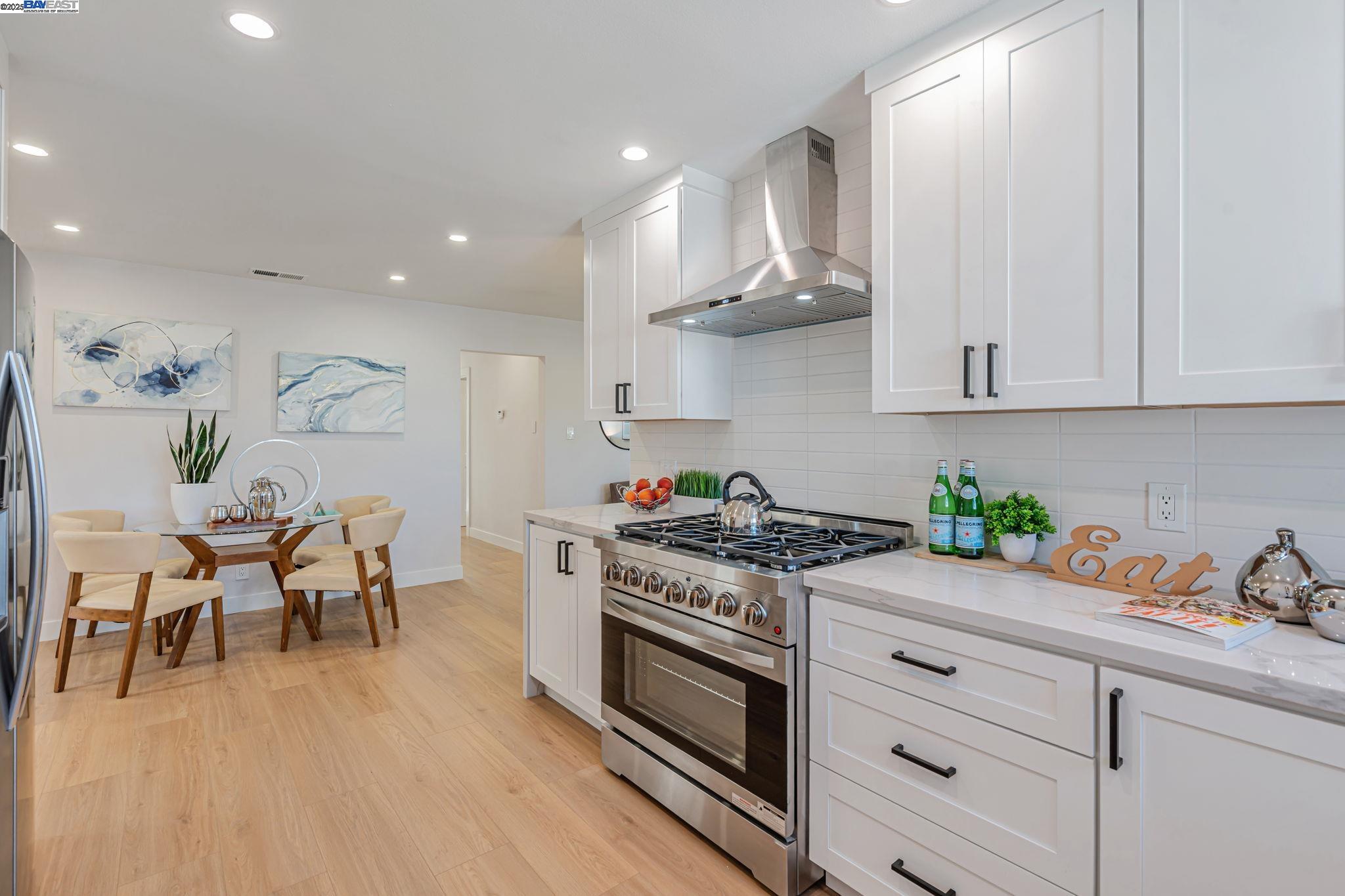 Detail Gallery Image 12 of 35 For 1923 Fairbanks St, San Leandro,  CA 94577 - 4 Beds | 2 Baths
