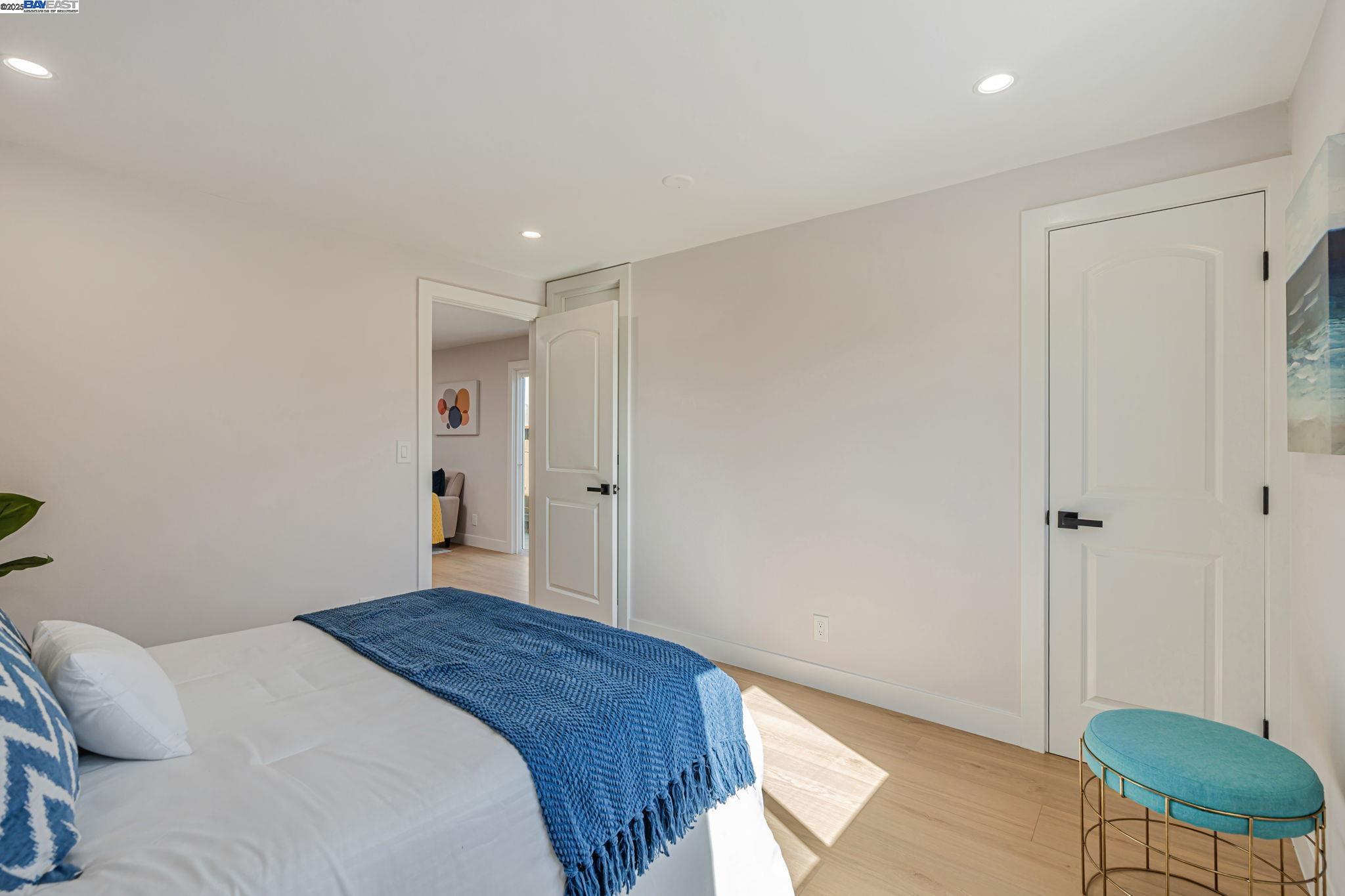 Detail Gallery Image 18 of 35 For 1923 Fairbanks St, San Leandro,  CA 94577 - 4 Beds | 2 Baths