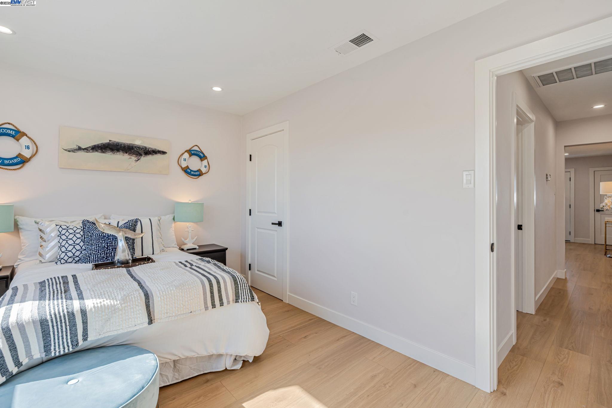 Detail Gallery Image 26 of 35 For 1923 Fairbanks St, San Leandro,  CA 94577 - 4 Beds | 2 Baths